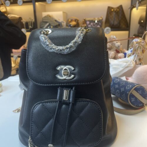 45aaad7dcbca7938139d2756dee6d03 chanel 14