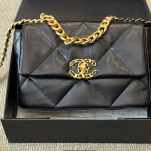 69673ae08ff91cf9dfddd3dcb5454df6 chanel 4