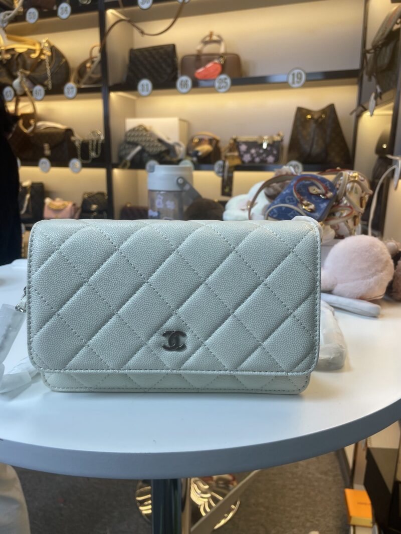 812e9f365d46885ddf544f8e041aa5d chanel 11