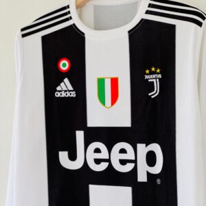 Juventus 2018–19 Home Kit full sleeve edition