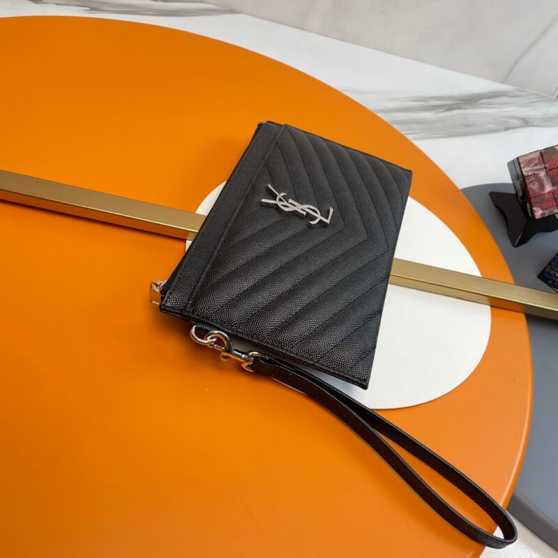 YSL CASSANDRE MATTELASÈ LARGE ZIPPED POUCH IN GRAIN DE POUDRE EMBOSSED LEATHER