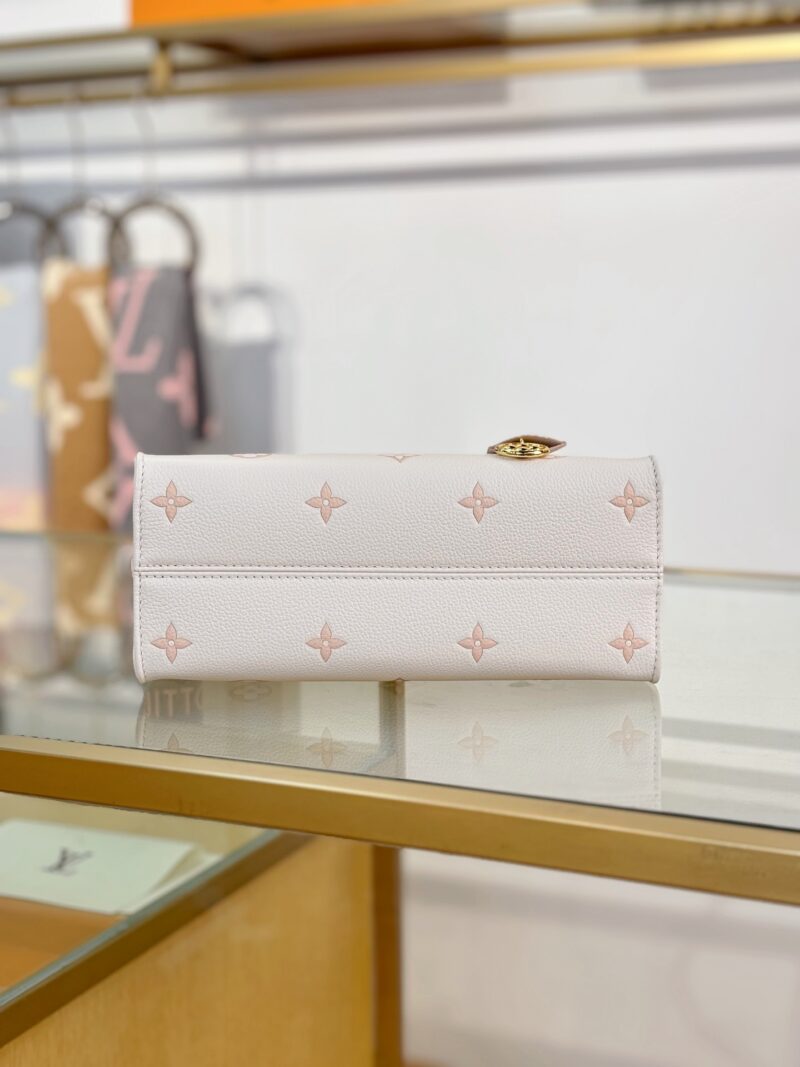 1946b258 Louis Vuitton OntheGo PM TH Tote Bag