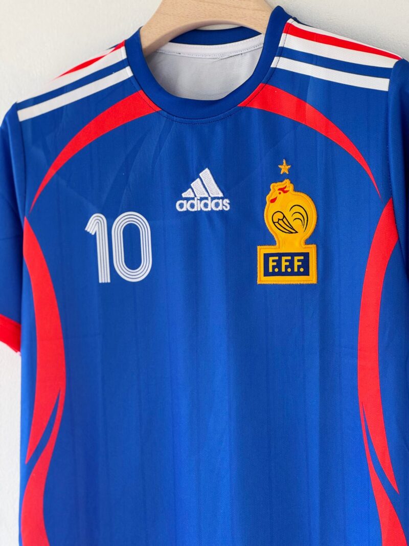 1AB0C786-D606-4146-994D-C5B8CBE6D4A0 A Final Chapter in Style – France 2006 Home Retro Kit
