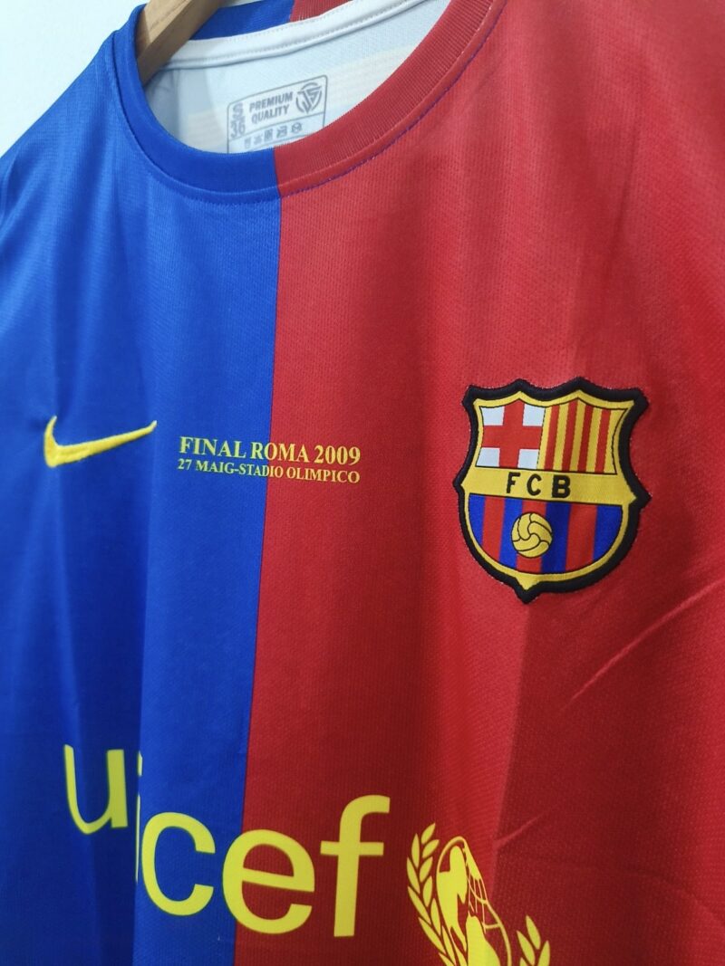 2009 Barcelona Home Jersey - Messi Edition embroidery