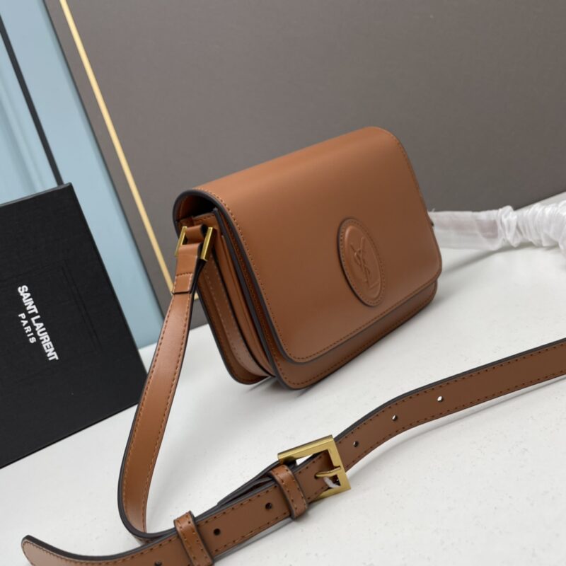 Saint Laurent Le 61 Saddle Shoulder Bag in Calfskin