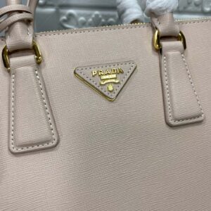 PRA GALLERIA 32 BAG IN BEIGE SAFFIANO LEATHER