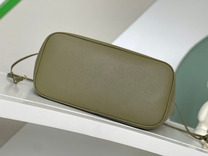 LV NEVERFULL MM KHAKI CREAM MONOGRAM EMPREINTE LEATHER