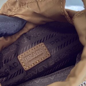 PHONE BAG 18 IN SEPIA BROWN RE-NYLON