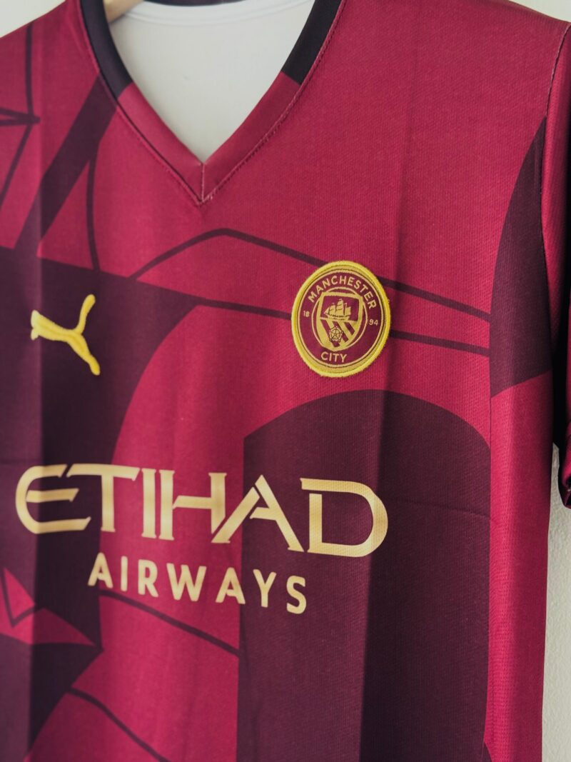 Power. Precision. Presence. The 2024/25 Man City Third Kit – Haaland Edition