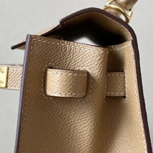 Hermes Kelly 20 Gold hardware