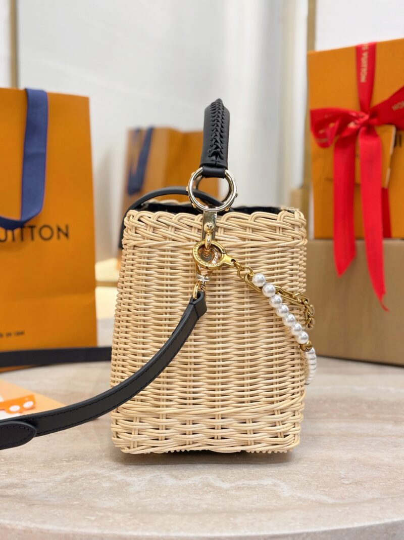 Louis Vuitton Capucines BB Handbag Brown Beige