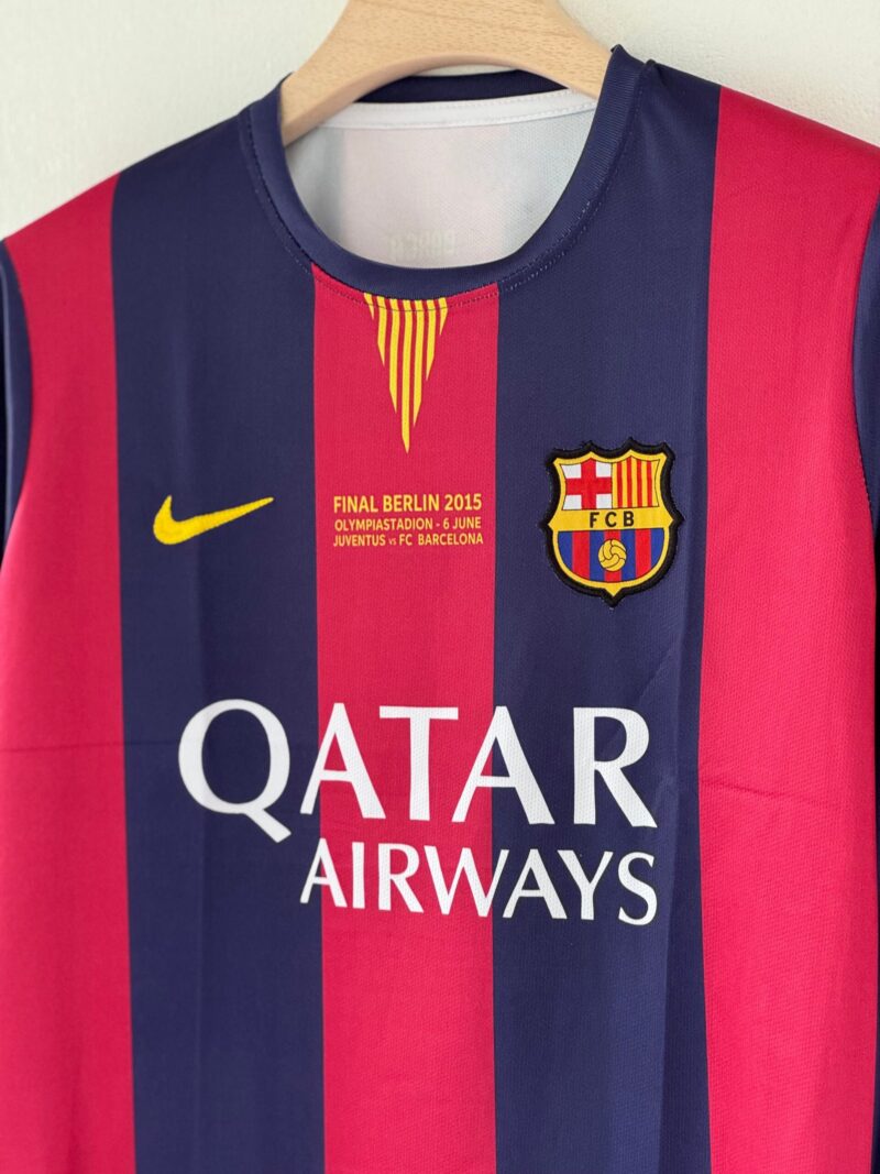 Relive the Magic of Messi in the 2015-16 Barcelona Home Jersey Full sleeve