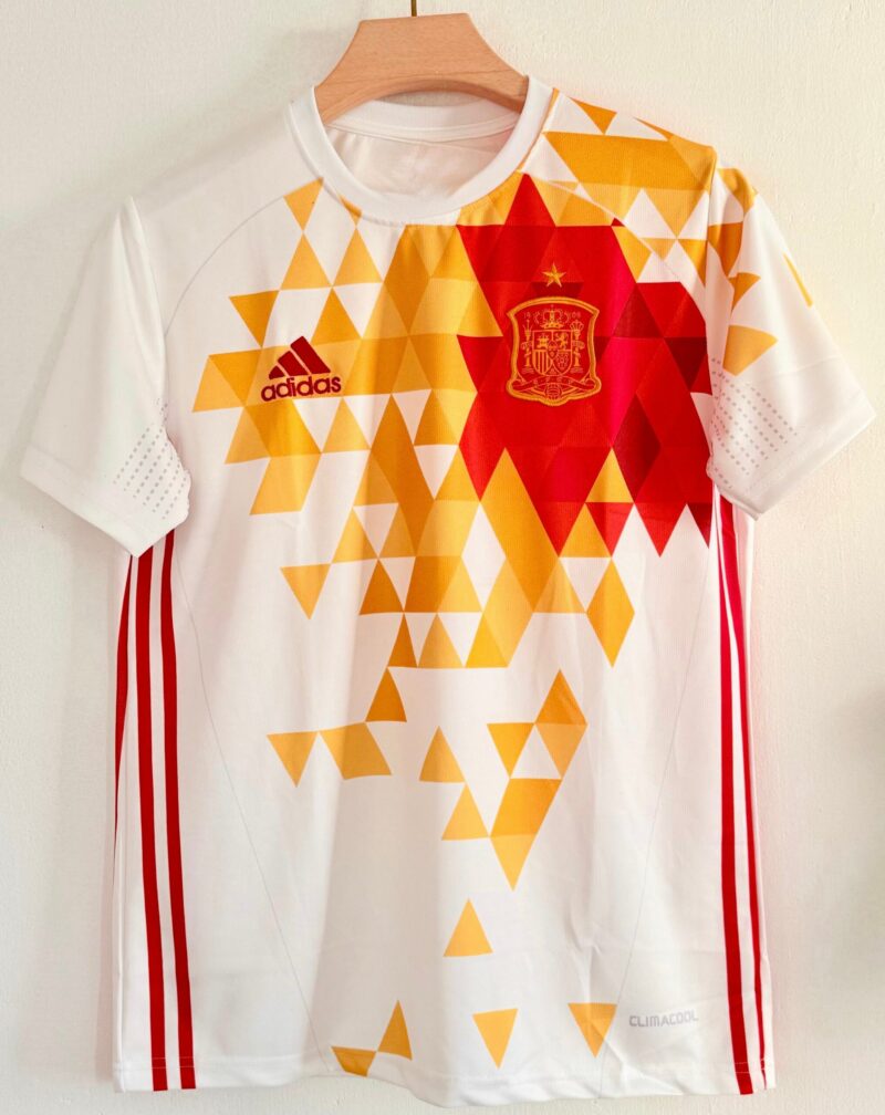 La Roja in White – Spain 2016/17 Away Kit