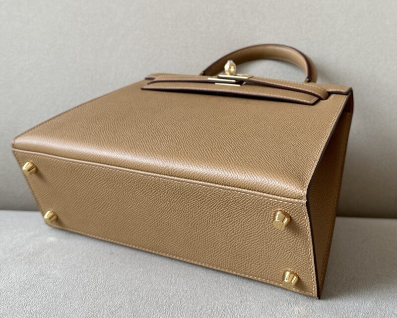 Hermes Kelly 20 Gold hardware