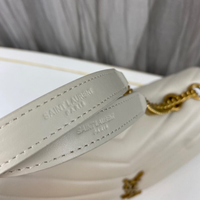 SAINT LAURENT SM LOULOU MONOGRAM QUILTED LEATHER BAG