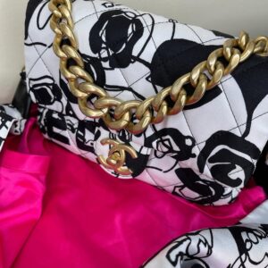 New CHANEL COCO BEACH 2025 White