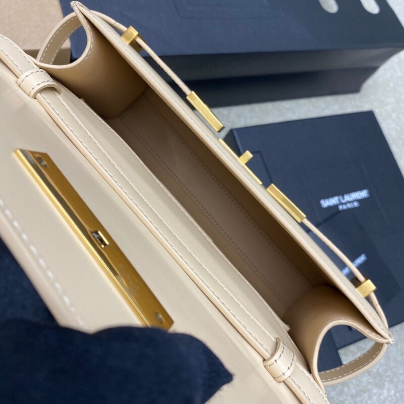 SAINT LAURENT Smooth Calfskin Manhattan Shoulder Bag