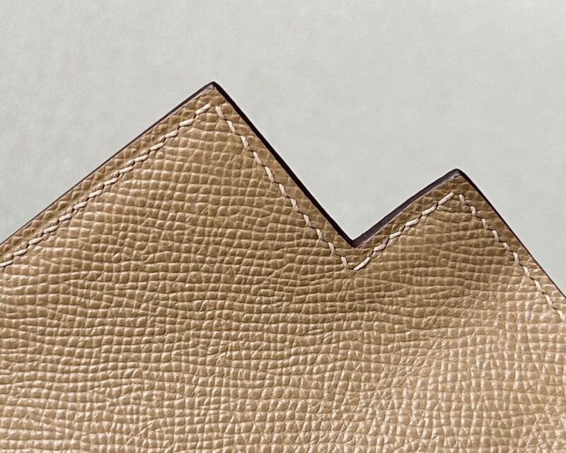 Hermes Kelly 20 Gold hardware