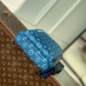 LV avenue bag in Atlantic Blue