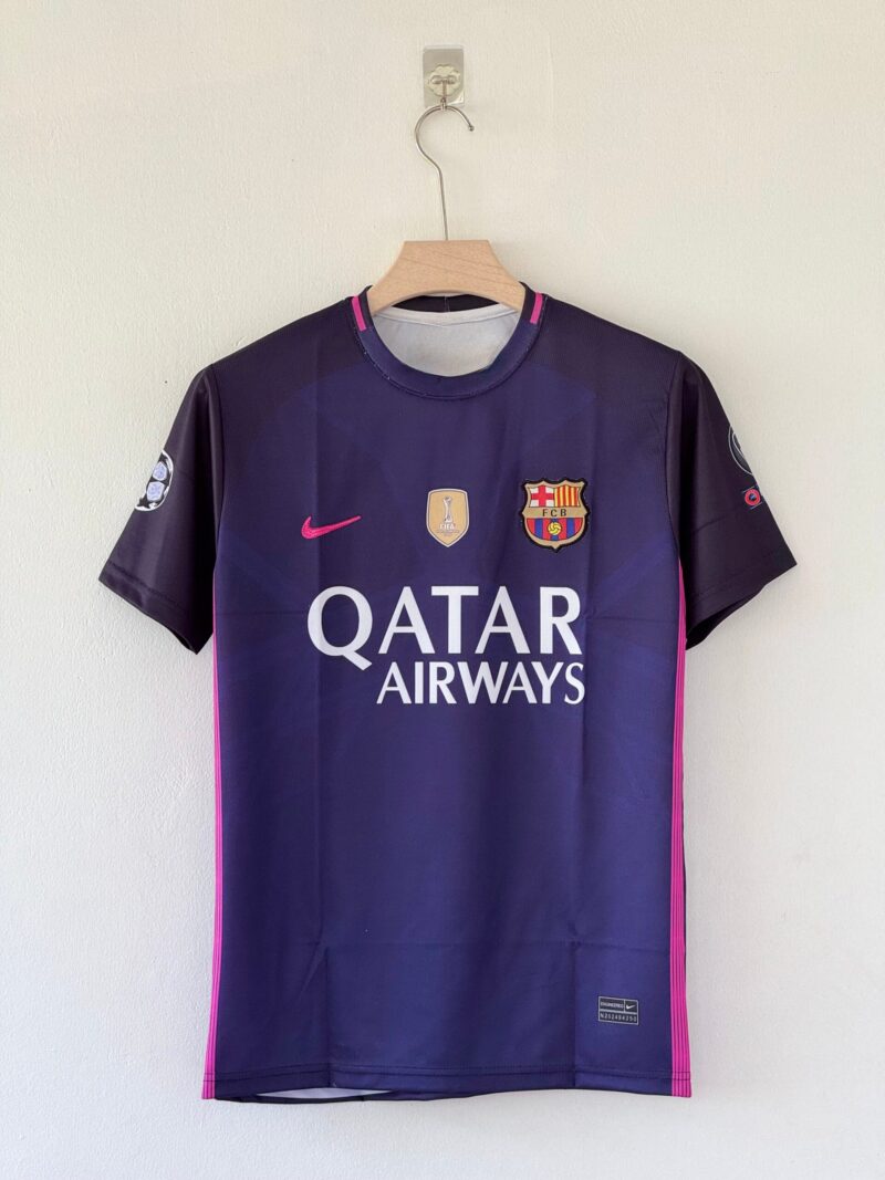 Fearless and United – The 2016/17 Barcelona Away Kit (Messi Edition)