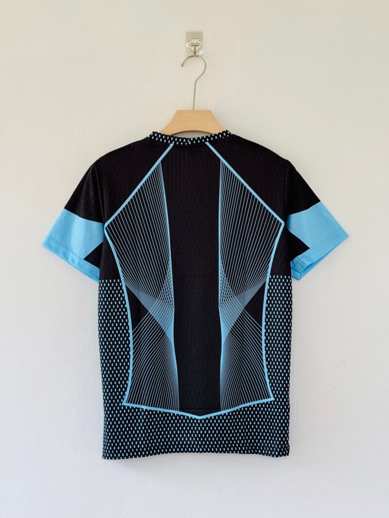 5C485D5E-248D-4D13-B810-06B761E77416 Unique Twist on Tradition – Barcelona 2025/26 Special Edition Kit