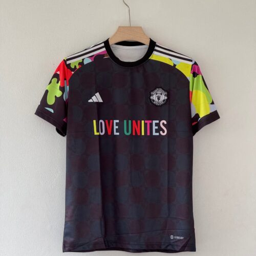 6575AA25-2FEA-45E2-93B4-8E77CA114E04 Pride. Passion. Unity. – Manchester United “Love United” Special Edition