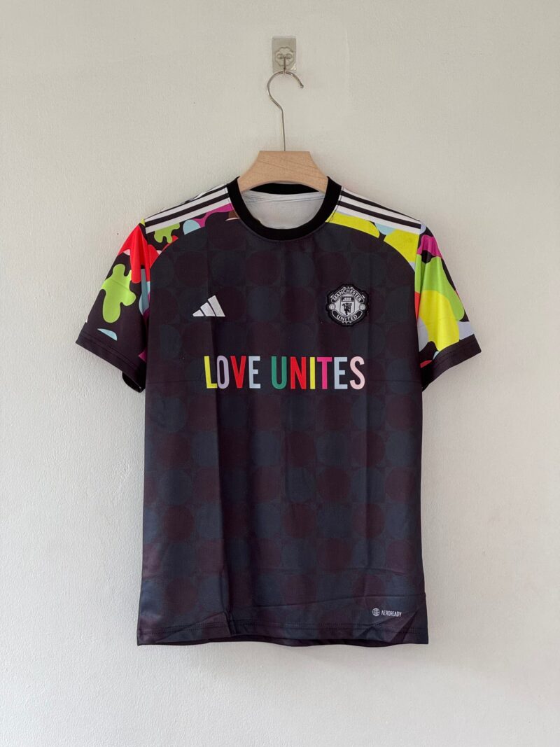 Pride. Passion. Unity. – Manchester United “Love United” Special Edition