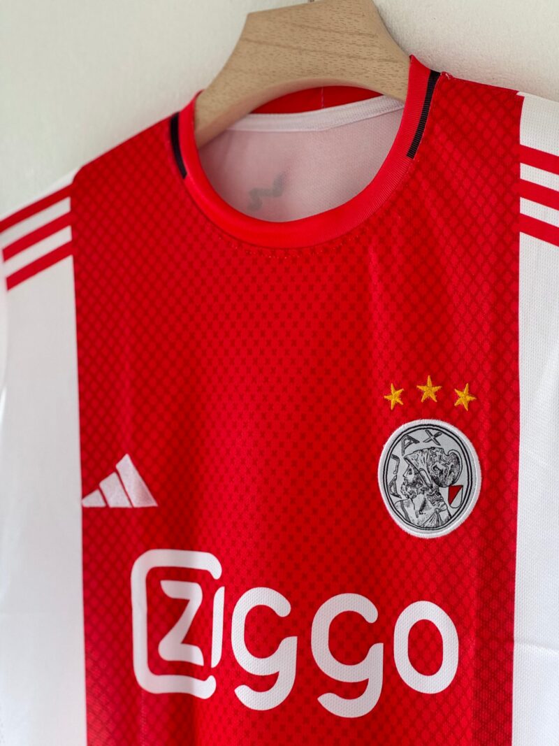 6E948871-1AFF-4831-8AD1-EEE669F3EA9F Pure Tradition. Modern Glory. – Ajax 2021/22 Home Kit