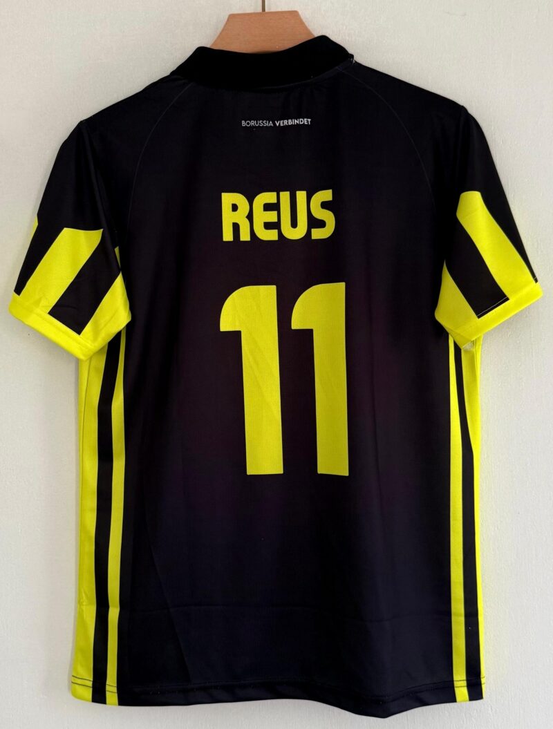 726A6EE3-082A-462D-A004-6F9C5B374E5A Champions of Europe – Borussia Dortmund 1996/97 Away Kit