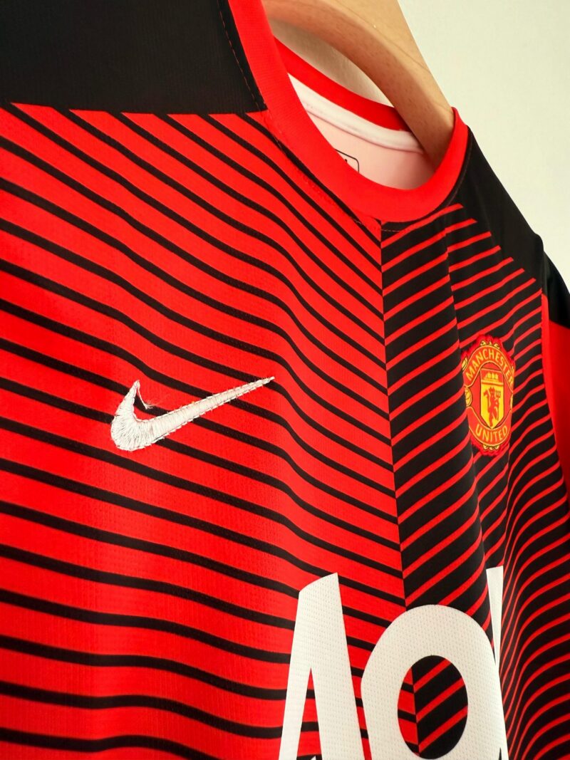 7CE82DBC-720B-4369-952E-4CF1E782D26A Train Like the Red Devils – Manchester United 2014/15 Training Kit