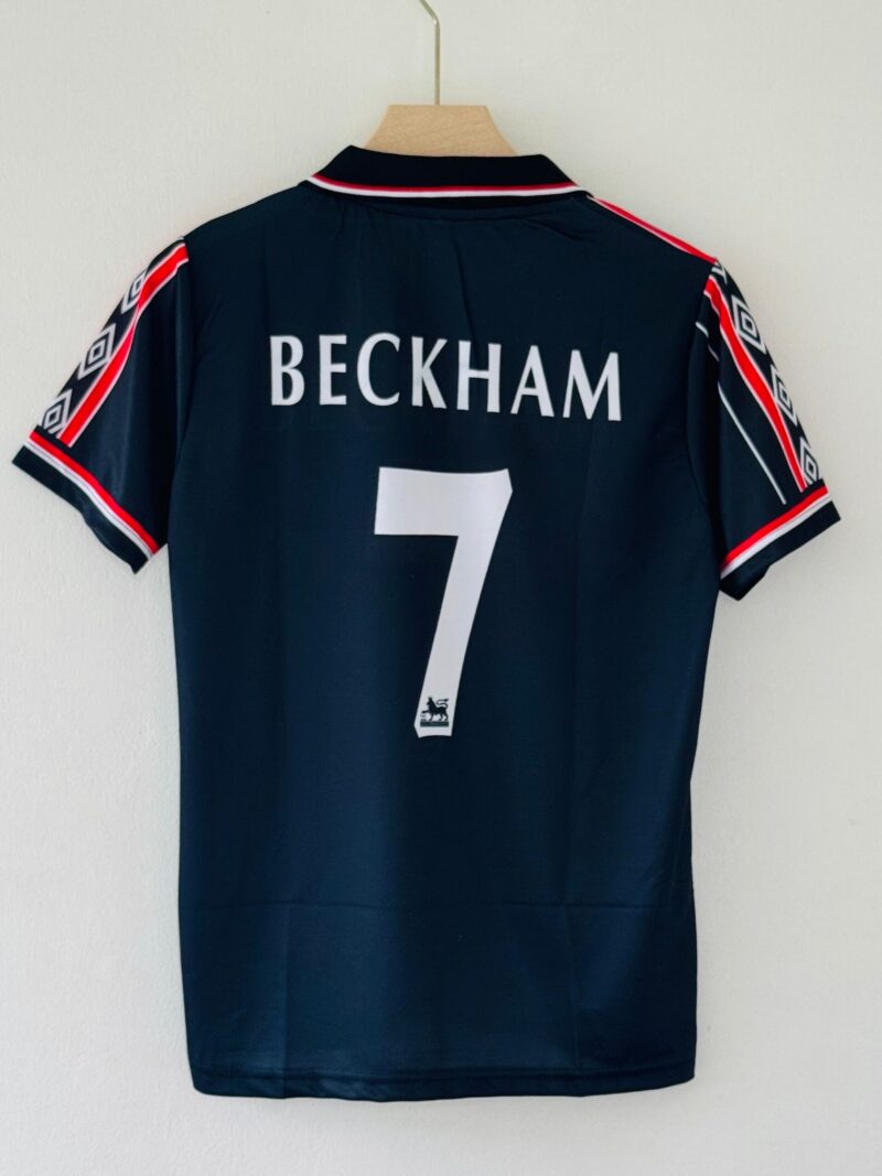 7D495FE1-1BED-4CDF-A2FC-478D49C2B37C Rewind to Greatness with the 1997 Manchester United Away Jersey – Beckham Edition edition