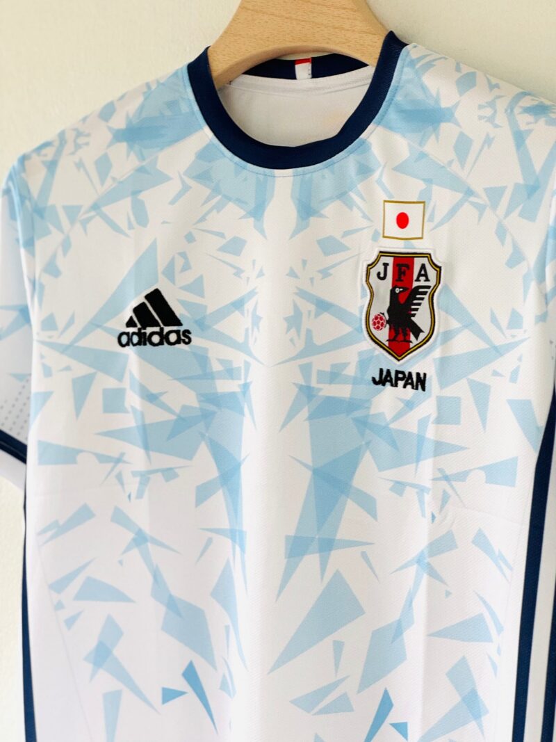 Anime Meets Football – Japan 2015 Dragon Ball White Special Edition