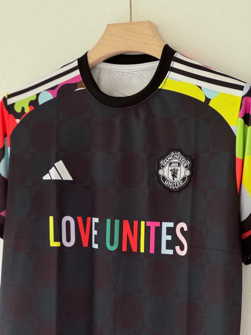 Pride. Passion. Unity. – Manchester United “Love United” Special Edition