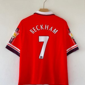 Treble Triumph Reimagined – Beckham’s 1998/99 Manchester United Five Sleeve Retro Jersey