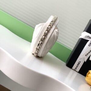 CHANEL 23C white hula hoop clutch