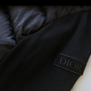 9739BD8F-C71D-431A-8BC8-7631710B702F_c0e6f9b6-38c9-4d94-bf0f-08dab365b6dd Dior oblique zip sweater jacket