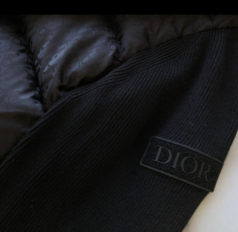 9739BD8F-C71D-431A-8BC8-7631710B702F_c0e6f9b6-38c9-4d94-bf0f-08dab365b6dd Dior oblique zip sweater jacket