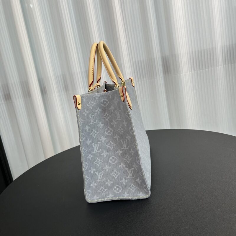 LV M13189 OnTheGo MM
