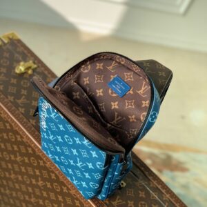 LV avenue bag in Atlantic Blue
