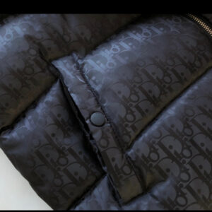 A635B886-2140-4C08-8686-41DC3E8FC0EC_5cd58d56-ebee-4d11-86c0-60ba7360c9d4 Dior oblique zip sweater jacket