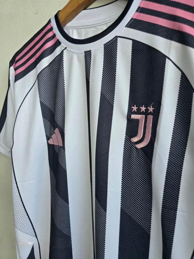 A6E820E2-ED34-40DD-9D9B-89E35FCB9949 Bianconeri Bold – 2025-26 Juventus Home Jersey