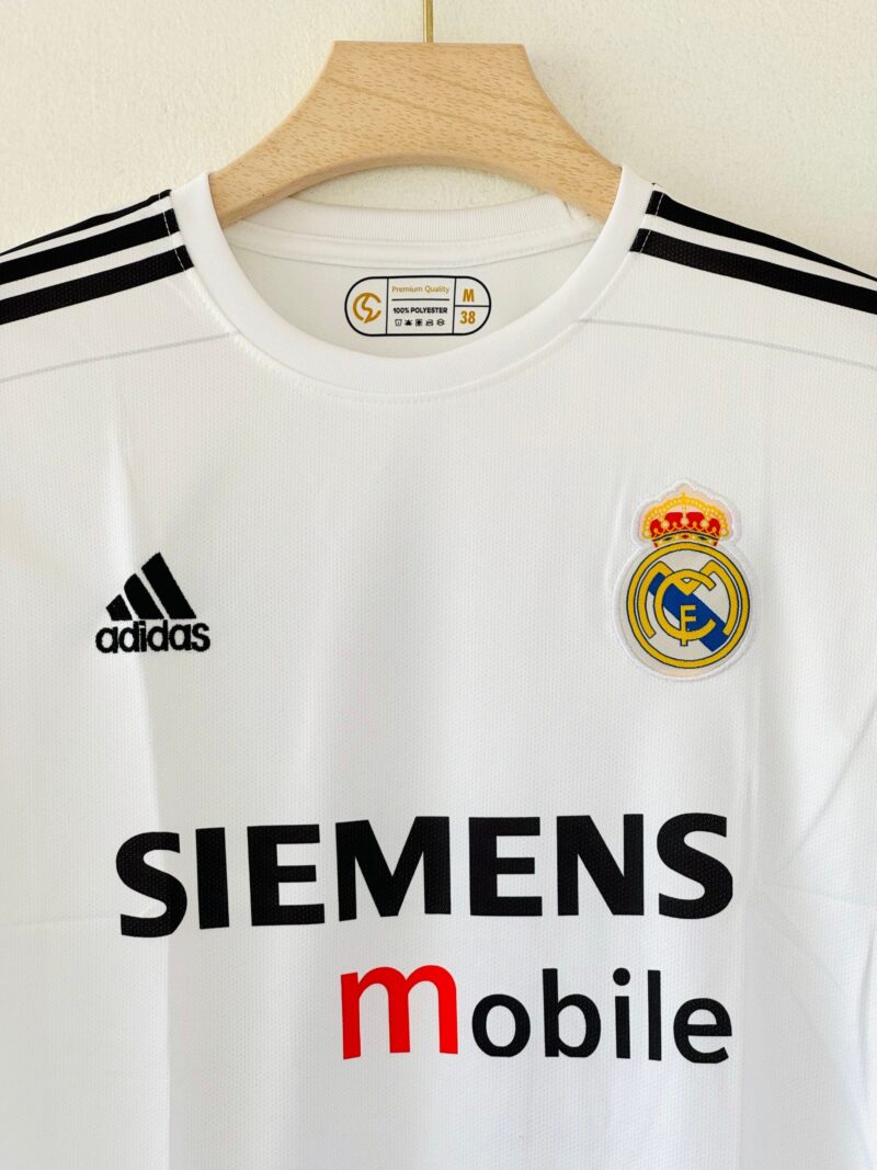 Beckham’s Iconic Madrid Era with the 2004-05 Real Madrid Home Jersey – Full Sleeve Embroidery Edition
