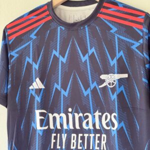 North London On Tour – Arsenal 2025/26 Away Kit