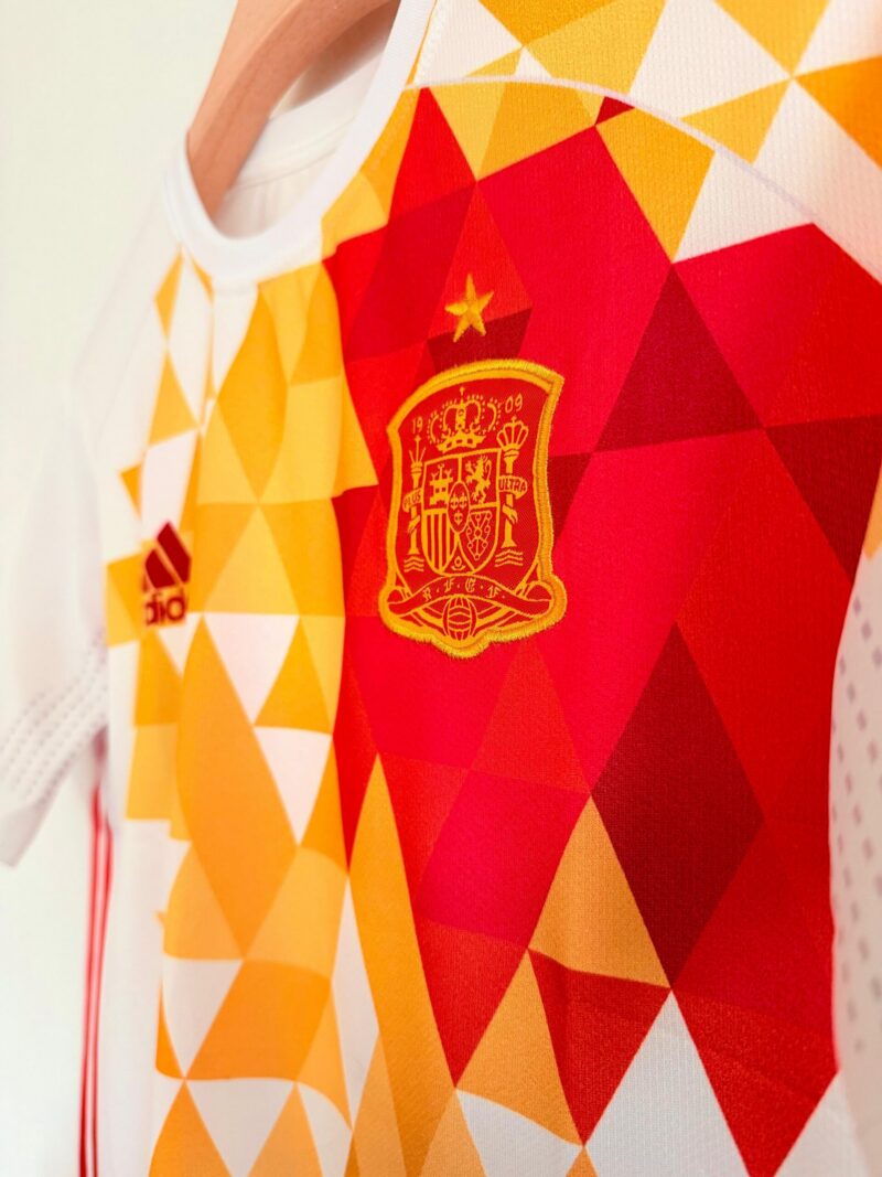 La Roja in White – Spain 2016/17 Away Kit