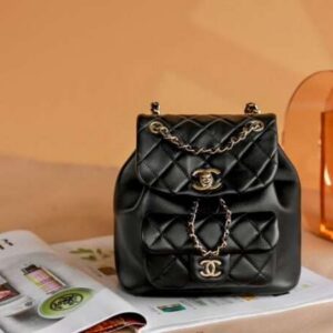 Balo-Chanel-Mini-Da-Min-Replica-11-Cao-Cap-Nu-Mau-Den-18x19x12cm-2-600x450-1 Chanel Woc Brown Handbags Pearl Handle Plated 11.5×14.5x5cm