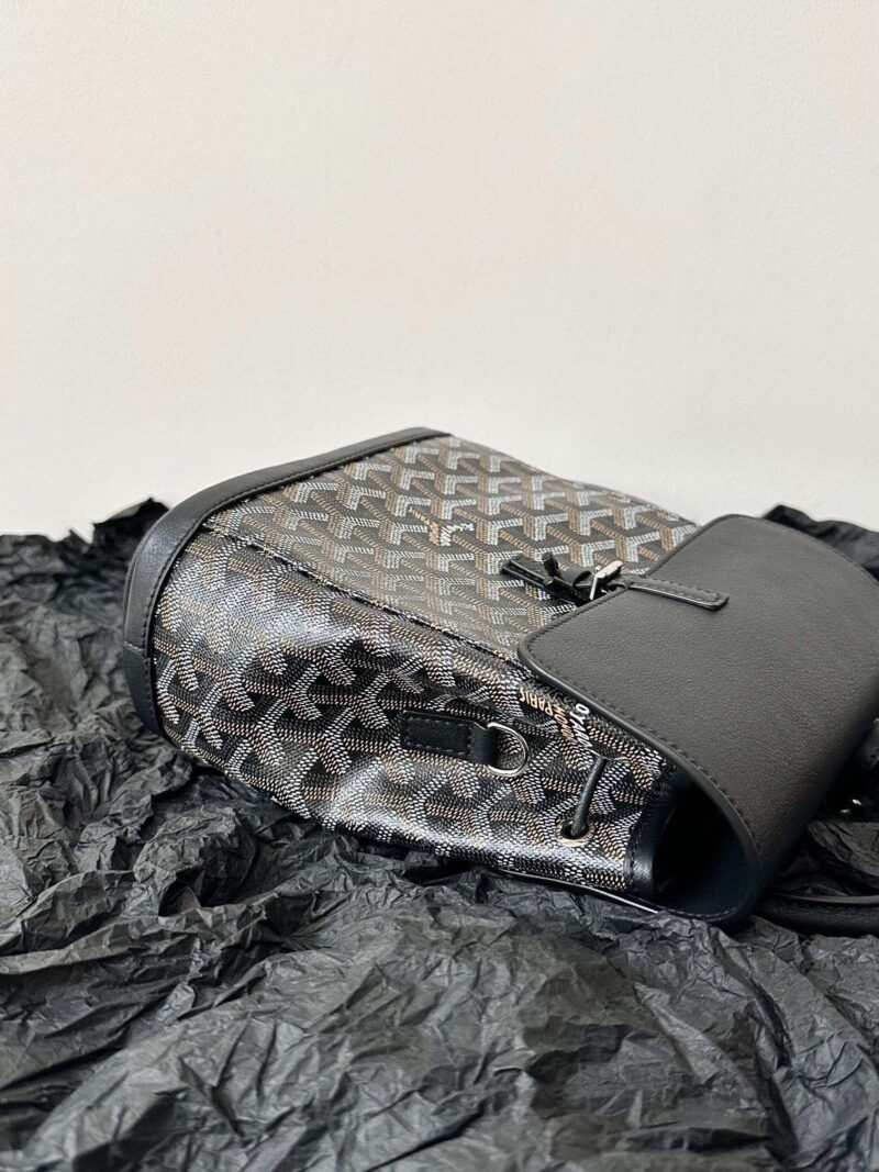 Goyard Mini Backpack Black Super Quality Monogram Pattern Size 23x19cm