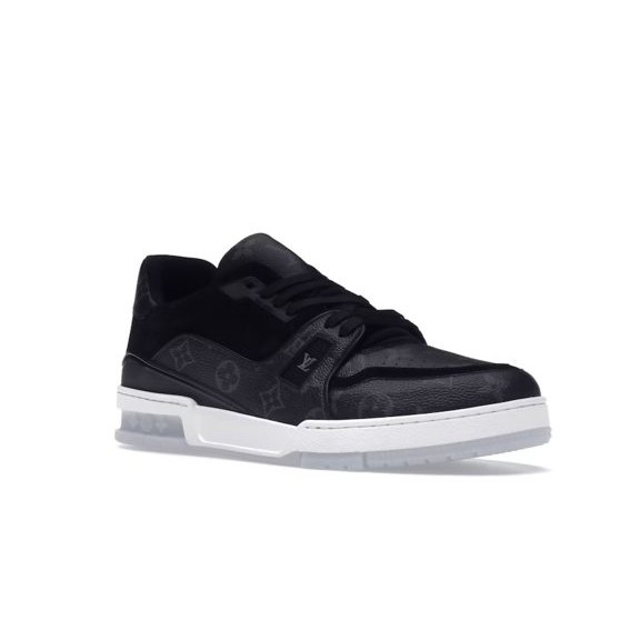 Black-Monogram-2-576x410-1 Trainer
