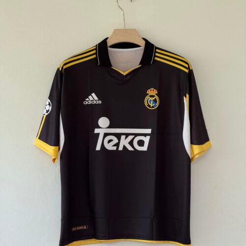 Galáctico Beginnings – Real Madrid 1999–2001 Retro Five Sleeve Edition