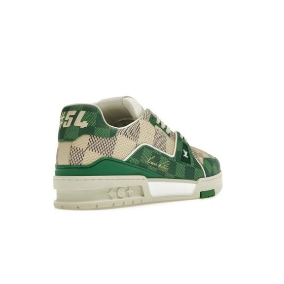 Damier-White-Green-3-576x410-1 Trainer