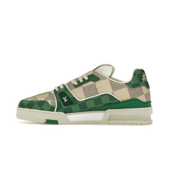 Damier-White-Green-4-576x410-1 Trainer